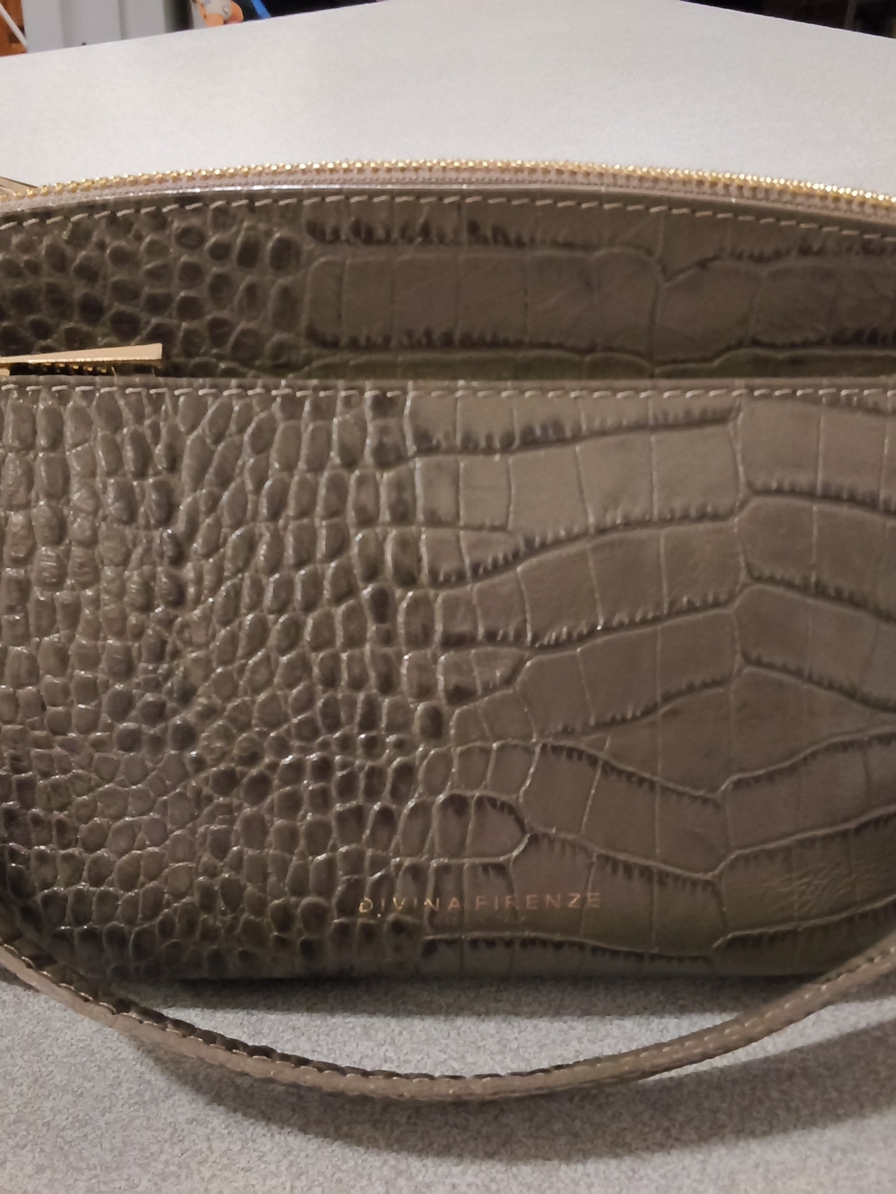 Genuine Leather Divina Firenze Shoulder Bag
